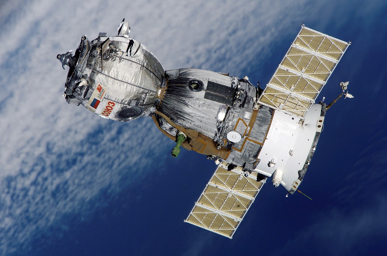 Satellite D2D