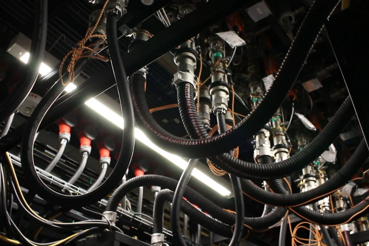 NVIDIA Rubin liquid cooling system circulating 45°C warm water through AI data center cold plates