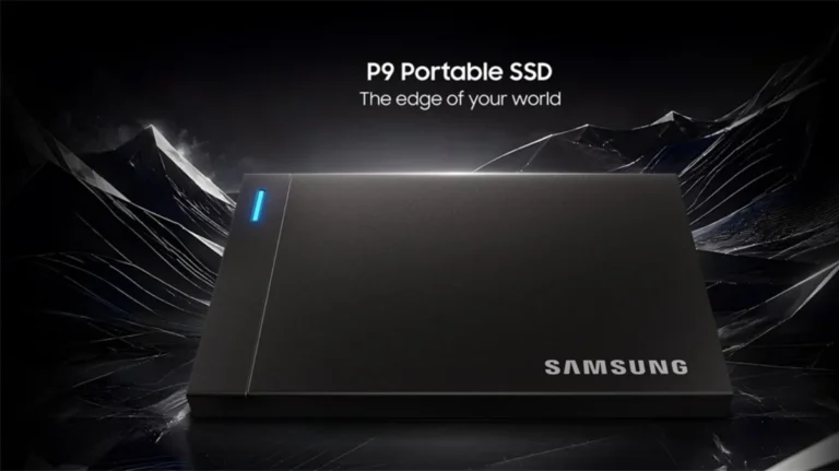 Samsung Portable SSD P9 and P7 models displayed at Gamescom showcasing USB4 connectivity
